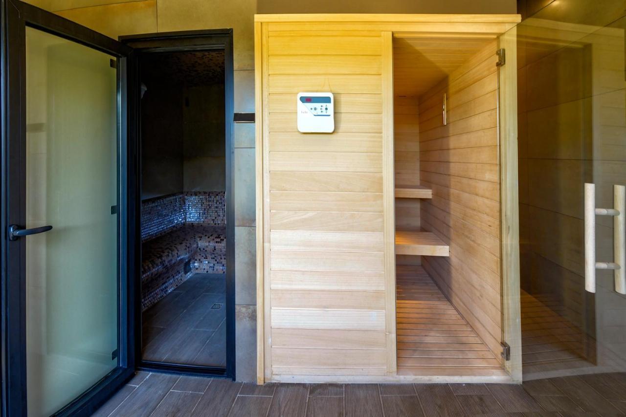 Mw Douro Wine & Spa Santa Marta de Penaguião Exteriör bild A modern Finnish sauna